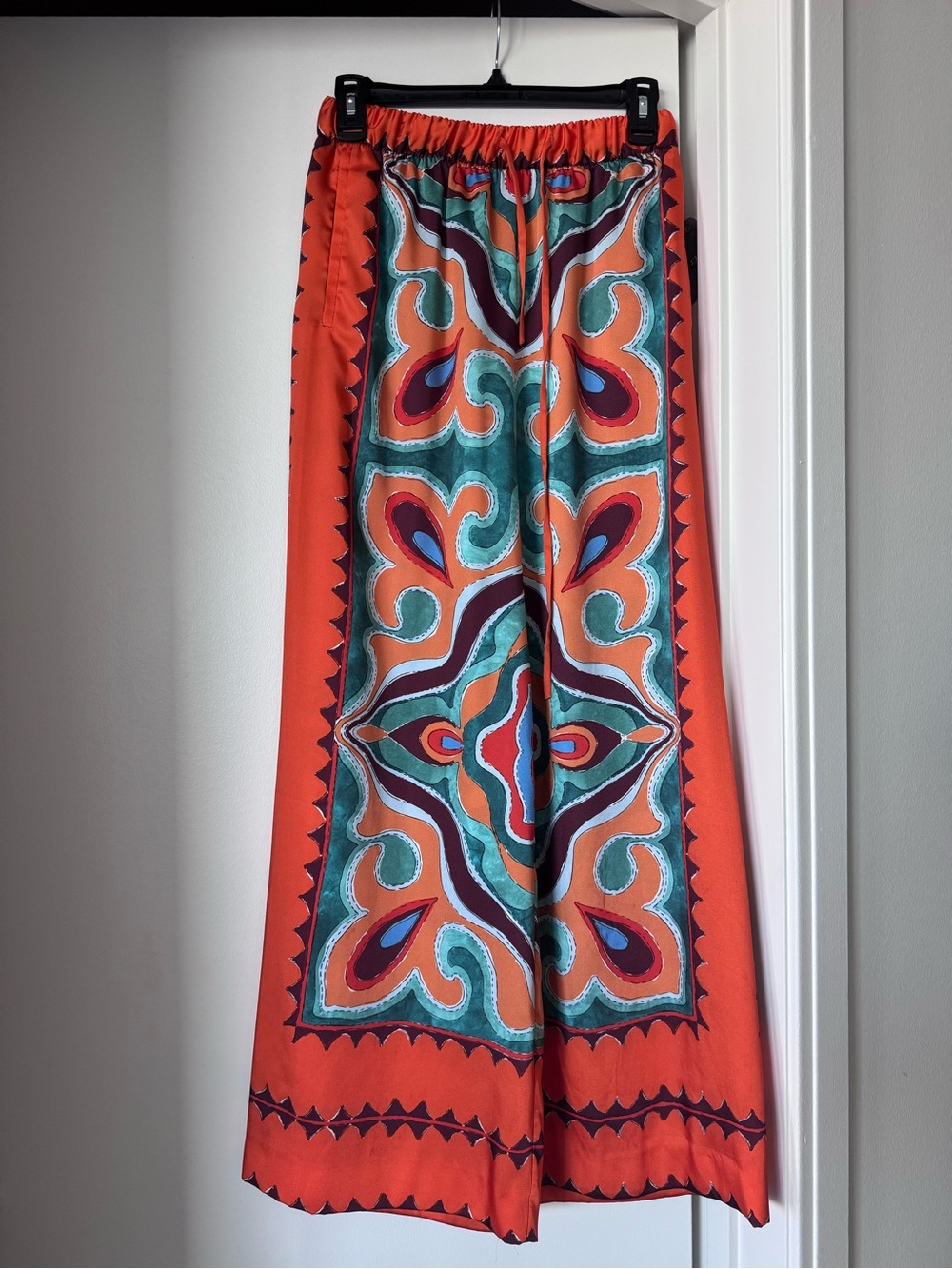 Zara Flowy Pants